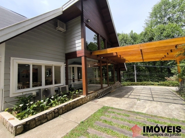 Casa Residencial para Venda - Campos do Jordão, Alto do Capivari - REF: 2433 Imagem da galeria de fotos: Casa Residencial para Venda - Campos do Jordão, Alto do Capivari - REF: 2433