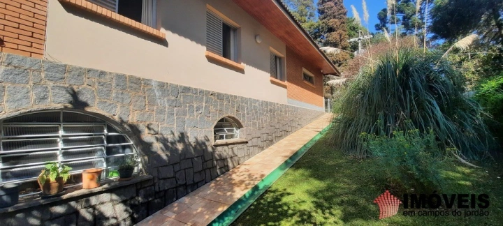 Casa Residencial para Venda - Campos do Jordão, Vila Everest - REF: 2477 Imagem da galeria de fotos: Casa Residencial para Venda - Campos do Jordão, Vila Everest - REF: 2477