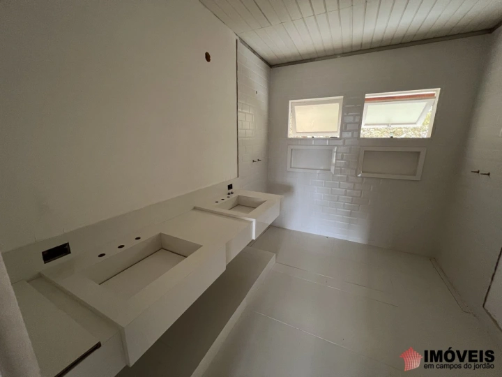 Casa Residencial para Venda - Campos do Jordão, Recanto das Araucárias - REF: 2480 Imagem da galeria de fotos: Casa Residencial para Venda - Campos do Jordão, Recanto das Araucárias - REF: 2480