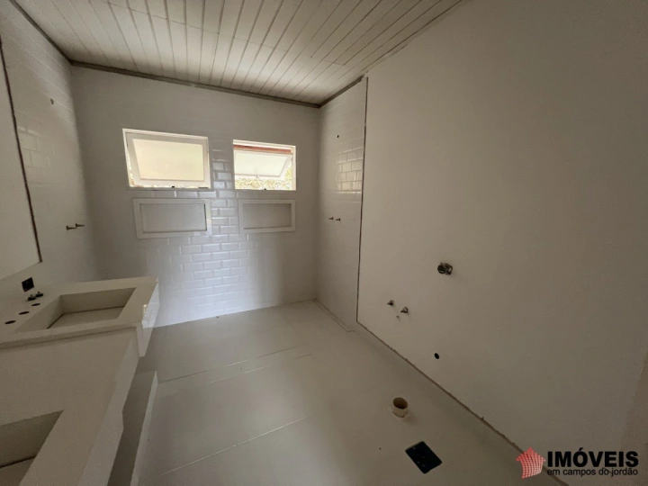 Casa Residencial para Venda - Campos do Jordão, Recanto das Araucárias - REF: 2480 Imagem da galeria de fotos: Casa Residencial para Venda - Campos do Jordão, Recanto das Araucárias - REF: 2480