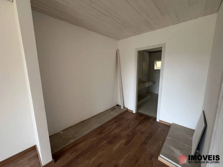 Casa Residencial para Venda - Campos do Jordão, Recanto das Araucárias - REF: 2480 Imagem da galeria de fotos: Casa Residencial para Venda - Campos do Jordão, Recanto das Araucárias - REF: 2480