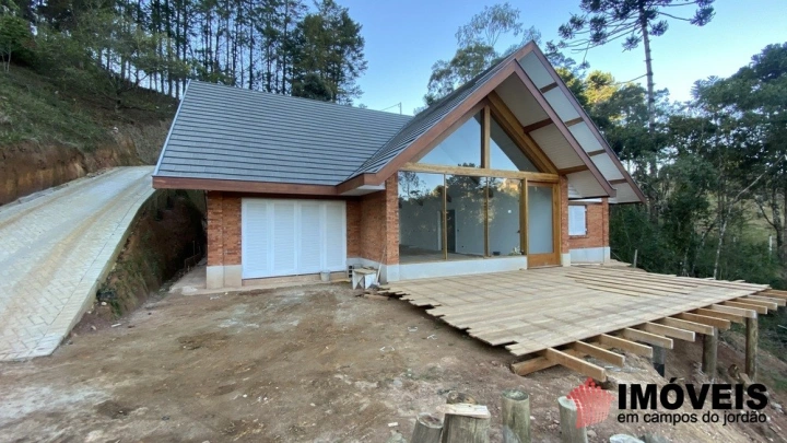 Casa Residencial para Venda - Campos do Jordão, Recanto das Araucárias - REF: 2480 Imagem da galeria de fotos: Casa Residencial para Venda - Campos do Jordão, Recanto das Araucárias - REF: 2480