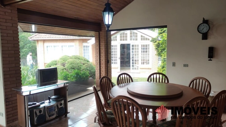 Casa Residencial para Venda - Campos do Jordão, Vila Capivari - REF: 2490 Imagem da galeria de fotos: Casa Residencial para Venda - Campos do Jordão, Vila Capivari - REF: 2490