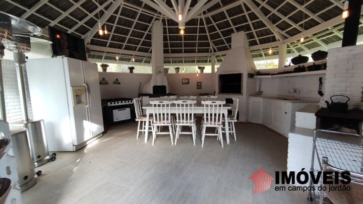 Casa Residencial para Venda - Campos do Jordão, Vale da Mantiqueira - REF: 2491 Imagem da galeria de fotos: Casa Residencial para Venda - Campos do Jordão, Vale da Mantiqueira - REF: 2491