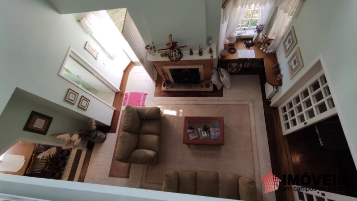 Casa Residencial para Venda - Campos do Jordão, Vale da Mantiqueira - REF: 2491 Imagem da galeria de fotos: Casa Residencial para Venda - Campos do Jordão, Vale da Mantiqueira - REF: 2491