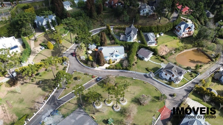 Casa Residencial para Venda - Campos do Jordão, Vale da Mantiqueira - REF: 2491 Imagem da galeria de fotos: Casa Residencial para Venda - Campos do Jordão, Vale da Mantiqueira - REF: 2491