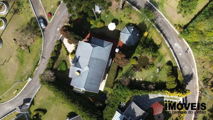 Casa Residencial para Venda - Campos do Jordão, Vale da Mantiqueira - REF: 2491 Imagem da galeria de fotos: Casa Residencial para Venda - Campos do Jordão, Vale da Mantiqueira - REF: 2491