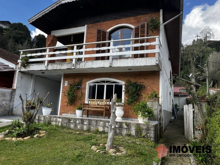 Imagem da galeria de fotos: Casa Residencial para Venda - Campos do Jordão, Vila Britânia - REF: 2512