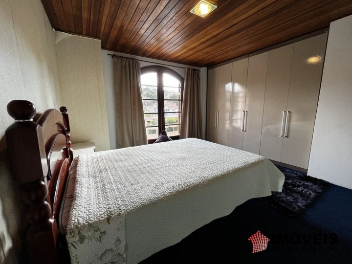 Imagem da galeria de fotos: Casa Residencial para Venda - Campos do Jordão, Vila Britânia - REF: 2512