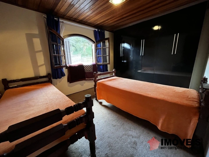 Imagem da galeria de fotos: Casa Residencial para Venda - Campos do Jordão, Vila Britânia - REF: 2512