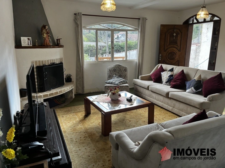 Imagem da galeria de fotos: Casa Residencial para Venda - Campos do Jordão, Vila Britânia - REF: 2512