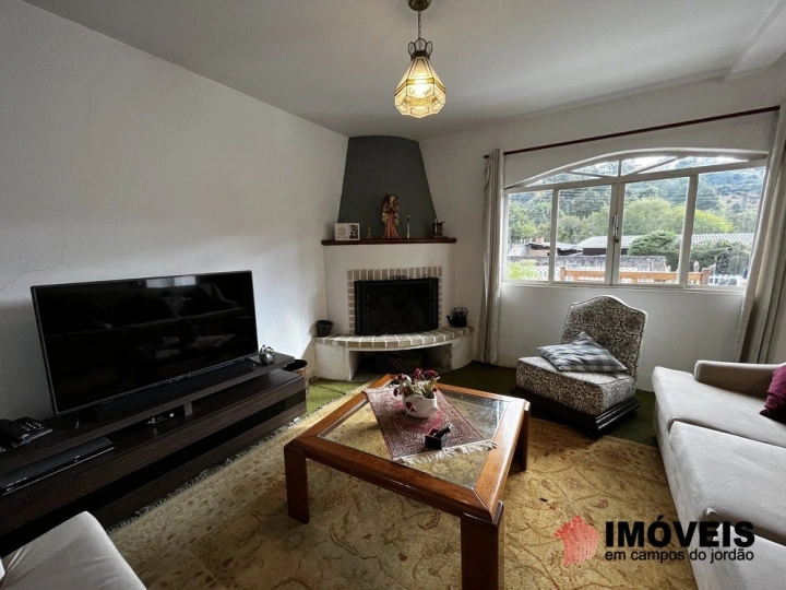 Imagem da galeria de fotos: Casa Residencial para Venda - Campos do Jordão, Vila Britânia - REF: 2512