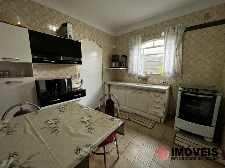 Imagem da galeria de fotos: Casa Residencial para Venda - Campos do Jordão, Vila Britânia - REF: 2512