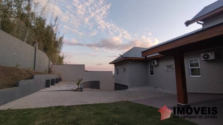 Casa Residencial para Venda - Campos do Jordão, Tremembé - REF: 2552 Imagem da galeria de fotos: Casa Residencial para Venda - Campos do Jordão, Tremembé - REF: 2552