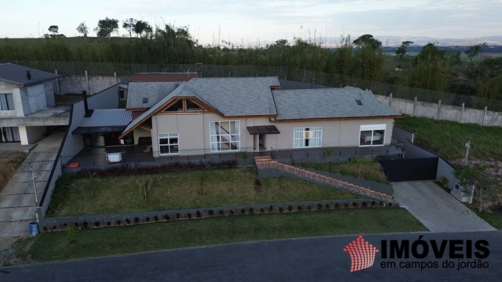 Casa Residencial para Venda - Campos do Jordão, Tremembé - REF: 2552 Imagem da galeria de fotos: Casa Residencial para Venda - Campos do Jordão, Tremembé - REF: 2552