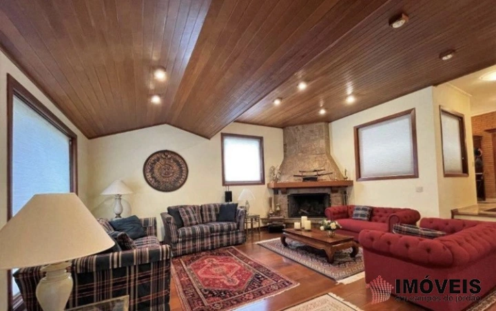 Casa Residencial para Venda - Campos do Jordão, Jardim Embaixador - REF: 2010 Imagem da galeria de fotos: Casa Residencial para Venda - Campos do Jordão, Jardim Embaixador - REF: 2010