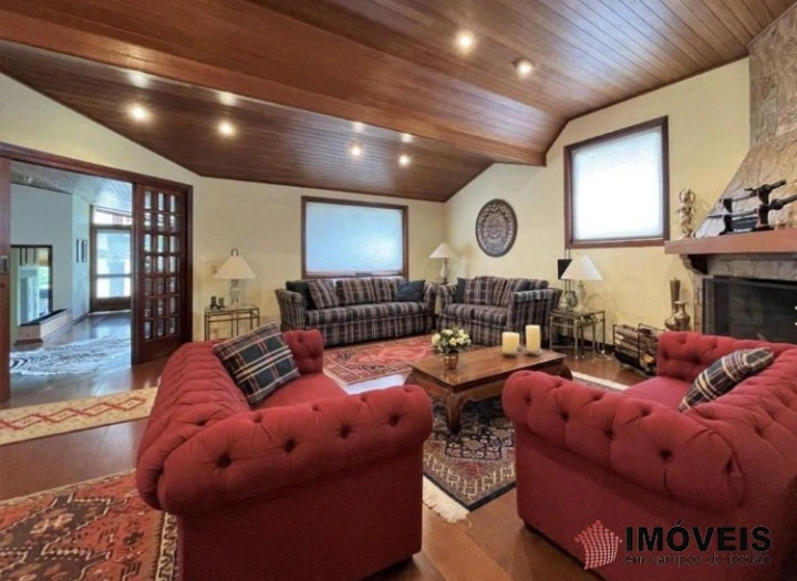 Casa Residencial para Venda - Campos do Jordão, Jardim Embaixador - REF: 2010 Imagem da galeria de fotos: Casa Residencial para Venda - Campos do Jordão, Jardim Embaixador - REF: 2010