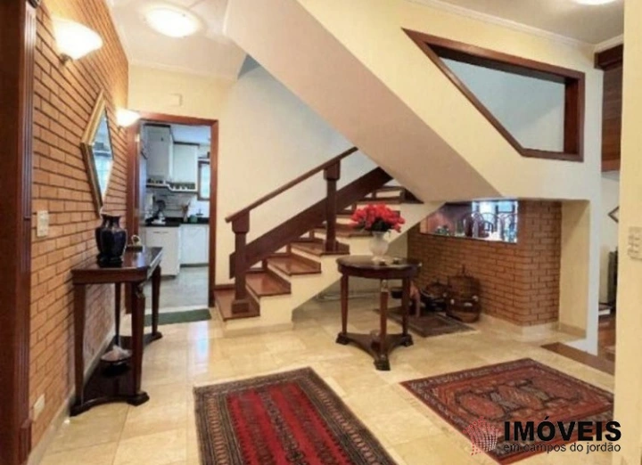 Casa Residencial para Venda - Campos do Jordão, Jardim Embaixador - REF: 2010 Imagem da galeria de fotos: Casa Residencial para Venda - Campos do Jordão, Jardim Embaixador - REF: 2010