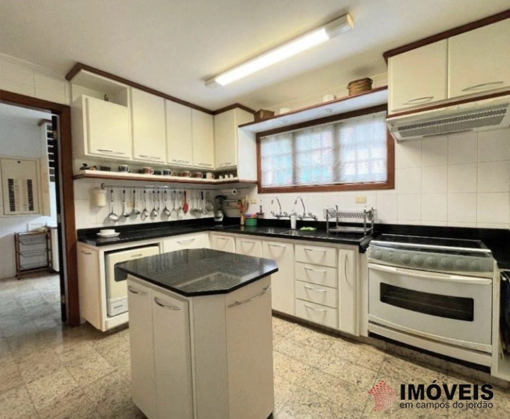 Casa Residencial para Venda - Campos do Jordão, Jardim Embaixador - REF: 2010 Imagem da galeria de fotos: Casa Residencial para Venda - Campos do Jordão, Jardim Embaixador - REF: 2010