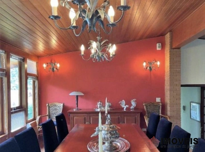 Casa Residencial para Venda - Campos do Jordão, Jardim Embaixador - REF: 2010 Imagem da galeria de fotos: Casa Residencial para Venda - Campos do Jordão, Jardim Embaixador - REF: 2010