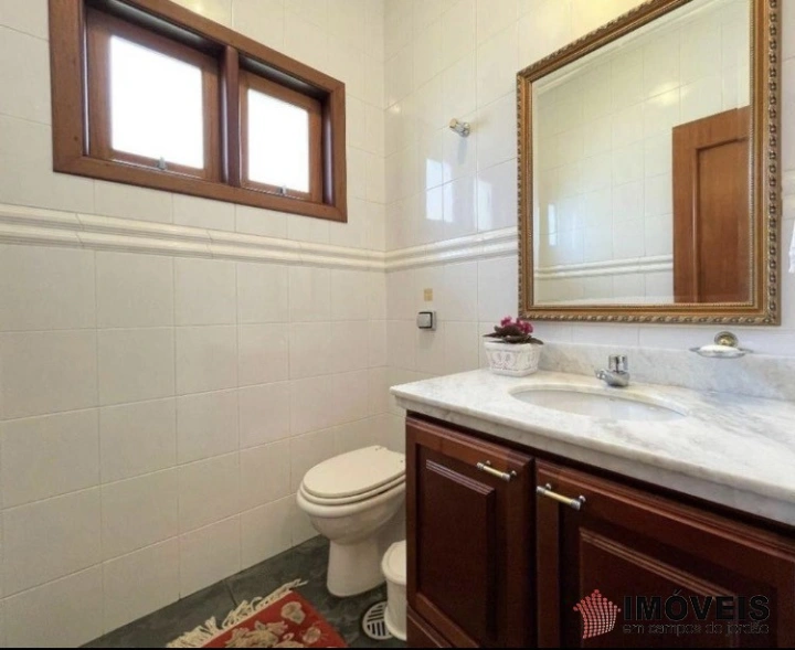 Casa Residencial para Venda - Campos do Jordão, Jardim Embaixador - REF: 2010 Imagem da galeria de fotos: Casa Residencial para Venda - Campos do Jordão, Jardim Embaixador - REF: 2010