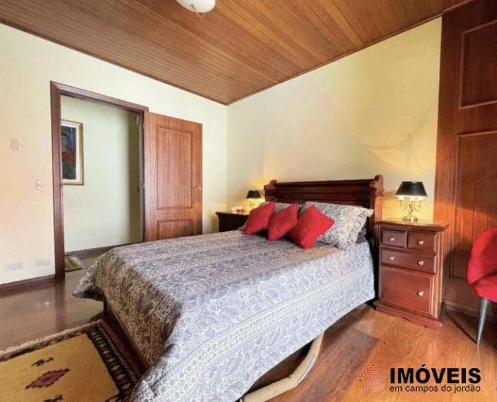 Casa Residencial para Venda - Campos do Jordão, Jardim Embaixador - REF: 2010 Imagem da galeria de fotos: Casa Residencial para Venda - Campos do Jordão, Jardim Embaixador - REF: 2010