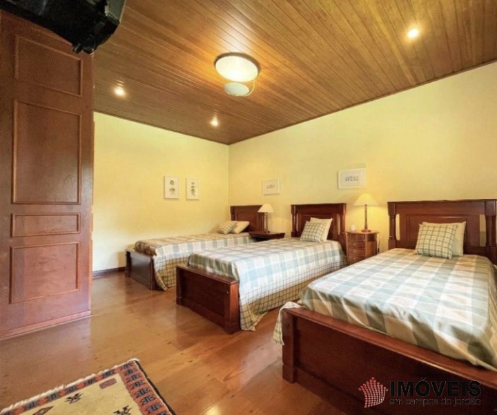 Casa Residencial para Venda - Campos do Jordão, Jardim Embaixador - REF: 2010 Imagem da galeria de fotos: Casa Residencial para Venda - Campos do Jordão, Jardim Embaixador - REF: 2010