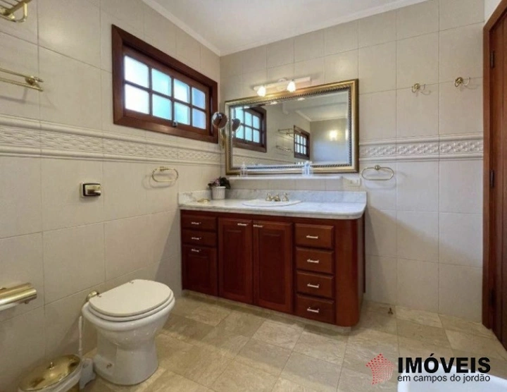 Casa Residencial para Venda - Campos do Jordão, Jardim Embaixador - REF: 2010 Imagem da galeria de fotos: Casa Residencial para Venda - Campos do Jordão, Jardim Embaixador - REF: 2010