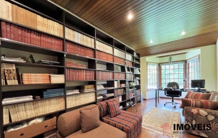 Casa Residencial para Venda - Campos do Jordão, Jardim Embaixador - REF: 2010 Imagem da galeria de fotos: Casa Residencial para Venda - Campos do Jordão, Jardim Embaixador - REF: 2010