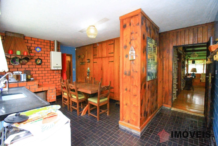 Casa Residencial para Venda - Campos do Jordão, Vila Capivari - REF: 2025 Imagem da galeria de fotos: Casa Residencial para Venda - Campos do Jordão, Vila Capivari - REF: 2025