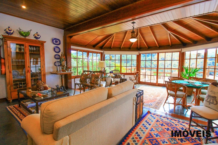 Casa Residencial para Venda - Campos do Jordão, Atalaia - REF: 2026 Imagem da galeria de fotos: Casa Residencial para Venda - Campos do Jordão, Atalaia - REF: 2026