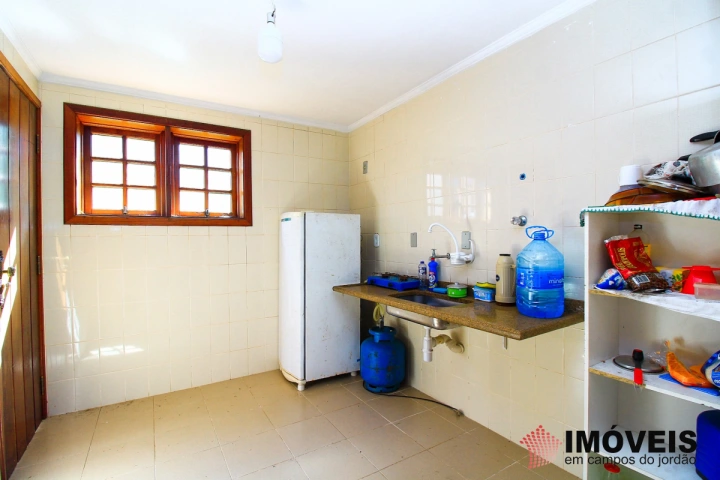 Casa Residencial para Venda - Campos do Jordão, Alto do Capivari - REF: 2053 Imagem da galeria de fotos: Casa Residencial para Venda - Campos do Jordão, Alto do Capivari - REF: 2053