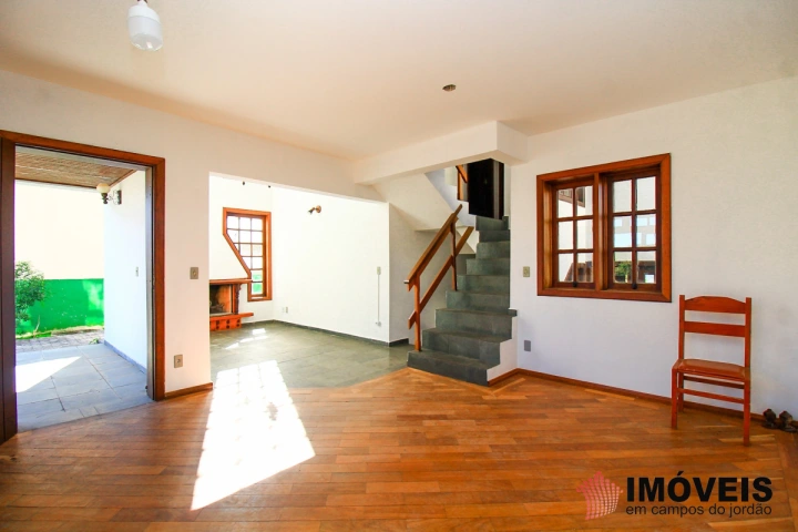 Casa Residencial para Venda - Campos do Jordão, Alto do Capivari - REF: 2053 Imagem da galeria de fotos: Casa Residencial para Venda - Campos do Jordão, Alto do Capivari - REF: 2053