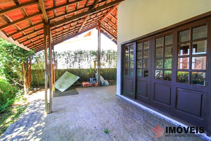 Casa Residencial para Venda - Campos do Jordão, Alto do Capivari - REF: 2053 Imagem da galeria de fotos: Casa Residencial para Venda - Campos do Jordão, Alto do Capivari - REF: 2053