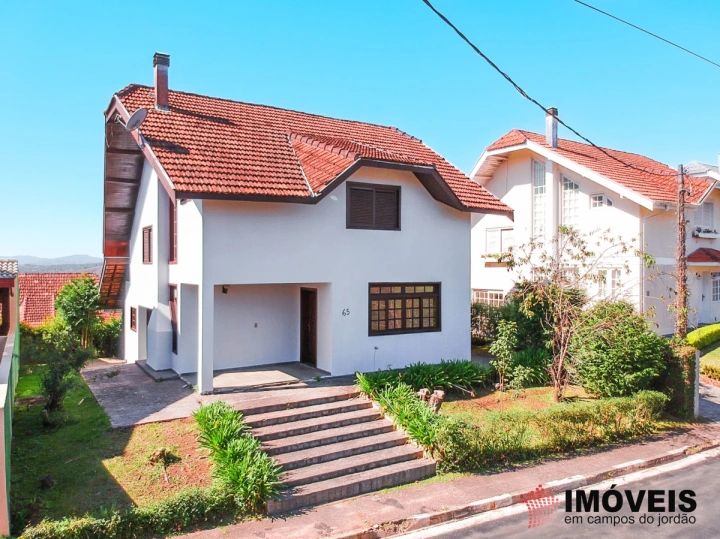 Casa Residencial para Venda - Campos do Jordão, Alto do Capivari - REF: 2053 Imagem da galeria de fotos: Casa Residencial para Venda - Campos do Jordão, Alto do Capivari - REF: 2053