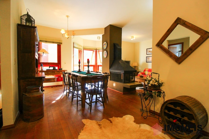 Apartamento Residencial para Venda - Campos do Jordão, Vila Capivari - REF: 2058 Imagem da galeria de fotos: Apartamento Residencial para Venda - Campos do Jordão, Vila Capivari - REF: 2058