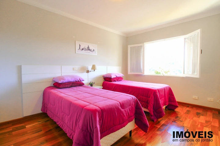 Apartamento Residencial para Venda - Campos do Jordão, Vila Capivari - REF: 2063 Imagem da galeria de fotos: Apartamento Residencial para Venda - Campos do Jordão, Vila Capivari - REF: 2063