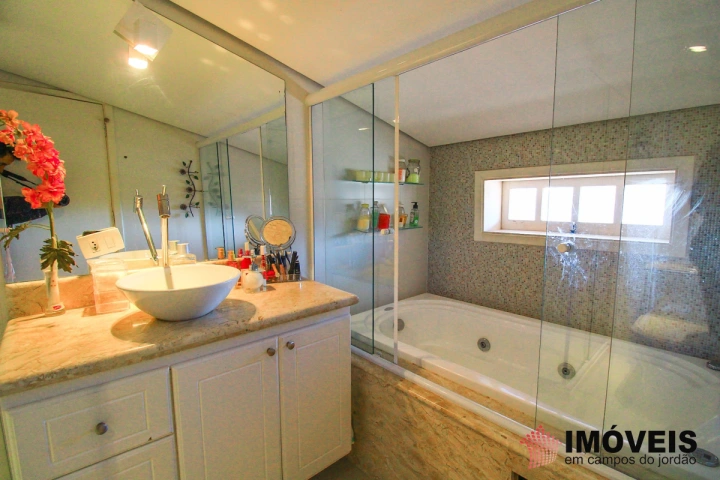 Apartamento Residencial para Venda - Campos do Jordão, Vila Abernéssia - REF: 2078 Imagem da galeria de fotos: Apartamento Residencial para Venda - Campos do Jordão, Vila Abernéssia - REF: 2078