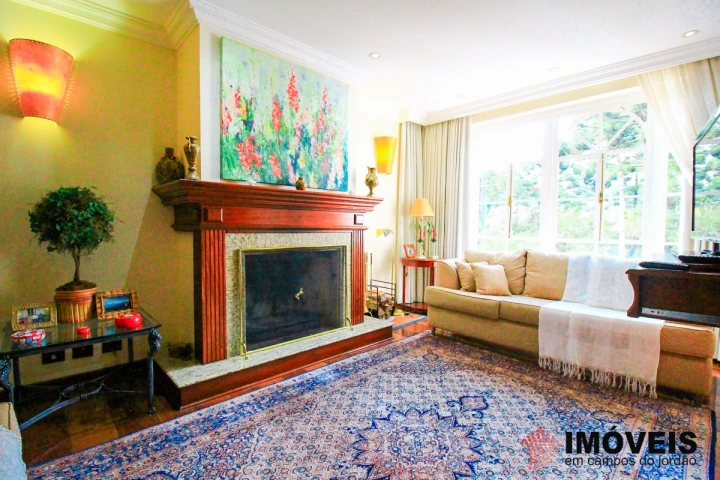 Apartamento Residencial para Venda - Campos do Jordão, Vila Capivari - REF: 2089 Imagem da galeria de fotos: Apartamento Residencial para Venda - Campos do Jordão, Vila Capivari - REF: 2089