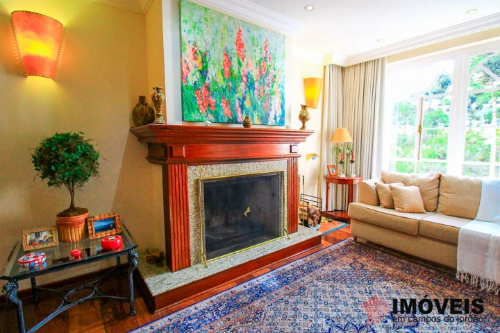 Apartamento Residencial para Venda - Campos do Jordão, Vila Capivari - REF: 2089 Imagem da galeria de fotos: Apartamento Residencial para Venda - Campos do Jordão, Vila Capivari - REF: 2089