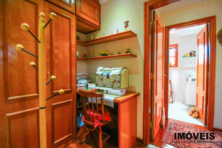 Apartamento Residencial para Venda - Campos do Jordão, Vila Capivari - REF: 2089 Imagem da galeria de fotos: Apartamento Residencial para Venda - Campos do Jordão, Vila Capivari - REF: 2089