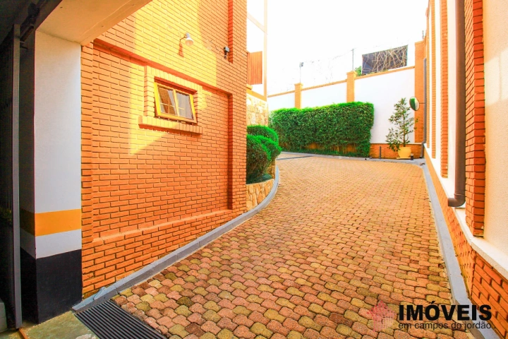 Apartamento Residencial para Venda - Campos do Jordão, Vila Capivari - REF: 2091 Imagem da galeria de fotos: Apartamento Residencial para Venda - Campos do Jordão, Vila Capivari - REF: 2091