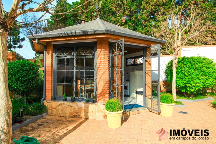 Apartamento Residencial para Venda - Campos do Jordão, Vila Capivari - REF: 2092 Imagem da galeria de fotos: Apartamento Residencial para Venda - Campos do Jordão, Vila Capivari - REF: 2092