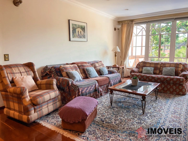 Apartamento Residencial para Venda - Campos do Jordão, Vila Capivari - REF: 2092 Imagem da galeria de fotos: Apartamento Residencial para Venda - Campos do Jordão, Vila Capivari - REF: 2092