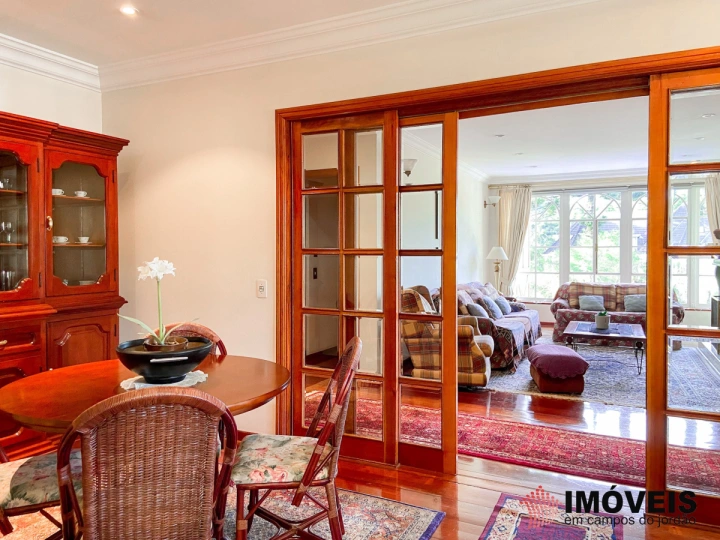 Apartamento Residencial para Venda - Campos do Jordão, Vila Capivari - REF: 2092 Imagem da galeria de fotos: Apartamento Residencial para Venda - Campos do Jordão, Vila Capivari - REF: 2092