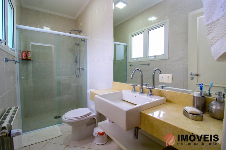 Apartamento Residencial para Venda - Campos do Jordão, Vila Capivari - REF: 2100 Imagem da galeria de fotos: Apartamento Residencial para Venda - Campos do Jordão, Vila Capivari - REF: 2100