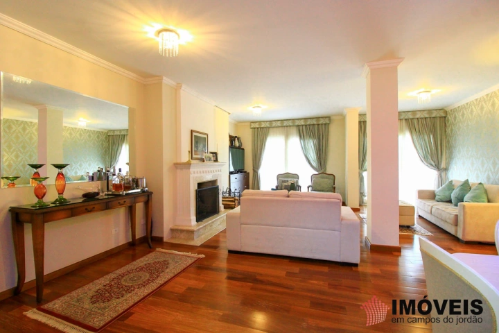 Apartamento Residencial para Venda - Campos do Jordão, Vila Capivari - REF: 2100 Imagem da galeria de fotos: Apartamento Residencial para Venda - Campos do Jordão, Vila Capivari - REF: 2100