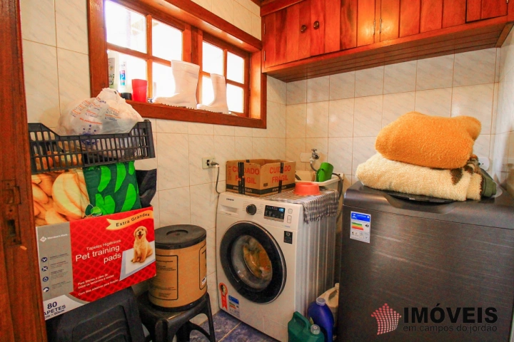 Casa Residencial para Venda - Campos do Jordão, Vila Nova Suiça - REF: 2120 Imagem da galeria de fotos: Casa Residencial para Venda - Campos do Jordão, Vila Nova Suiça - REF: 2120