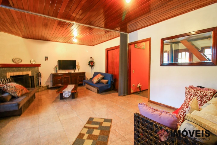 Casa Residencial para Venda - Campos do Jordão, Vila Nova Suiça - REF: 2120 Imagem da galeria de fotos: Casa Residencial para Venda - Campos do Jordão, Vila Nova Suiça - REF: 2120