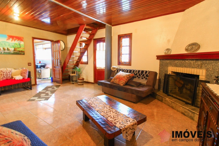 Casa Residencial para Venda - Campos do Jordão, Vila Nova Suiça - REF: 2120 Imagem da galeria de fotos: Casa Residencial para Venda - Campos do Jordão, Vila Nova Suiça - REF: 2120